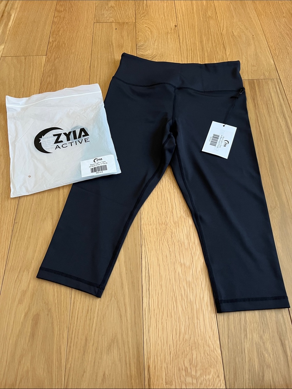Zyia Crop Black Light n Tight Hi Rise
